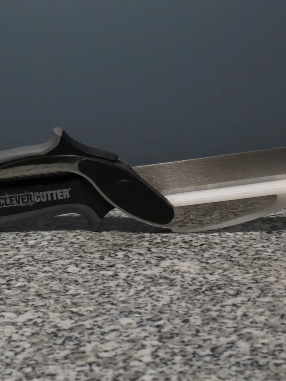Clever Cutter 2-in-1 Knife & Cutting Board Stainless Steel,Dishwasher Safe - New